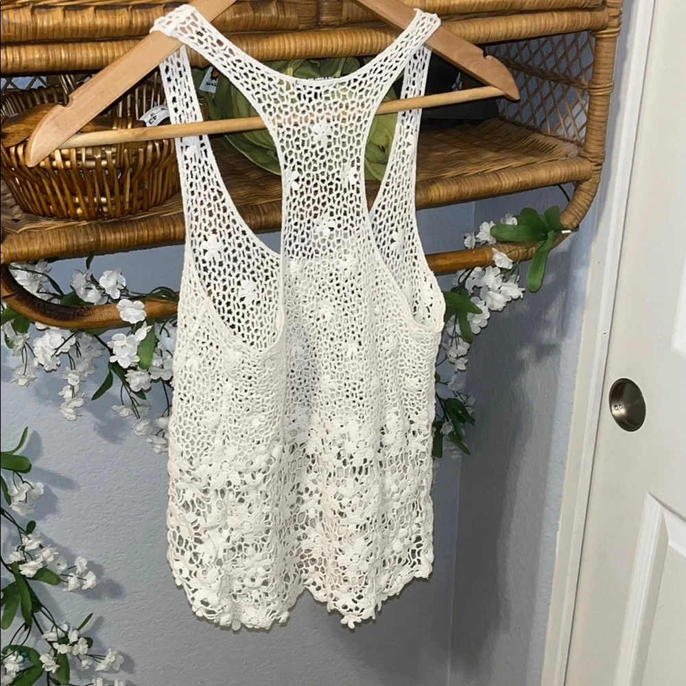 FANG Cream Cropped Asymmetrical Tank Top - Picture 8 of 8